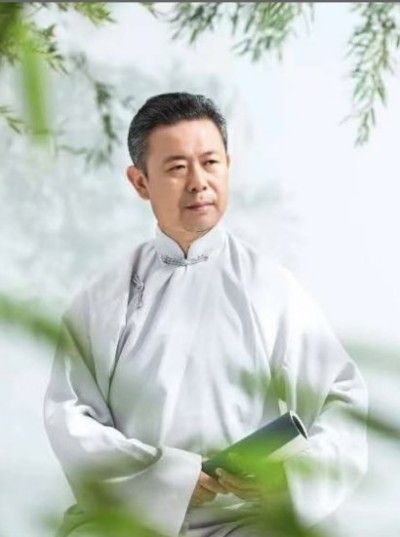 龙兴华裔堪舆：赵向前