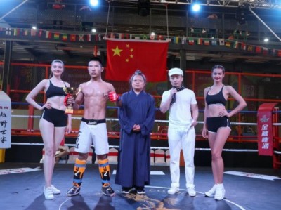 广结善缘  福生无量 ---记国际著名道医学、金丹道内丹养生大师李理强